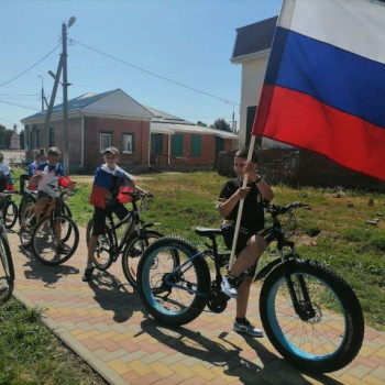 12 июня в парке станицы Казанской прошёл велопробег “Россия молодая”